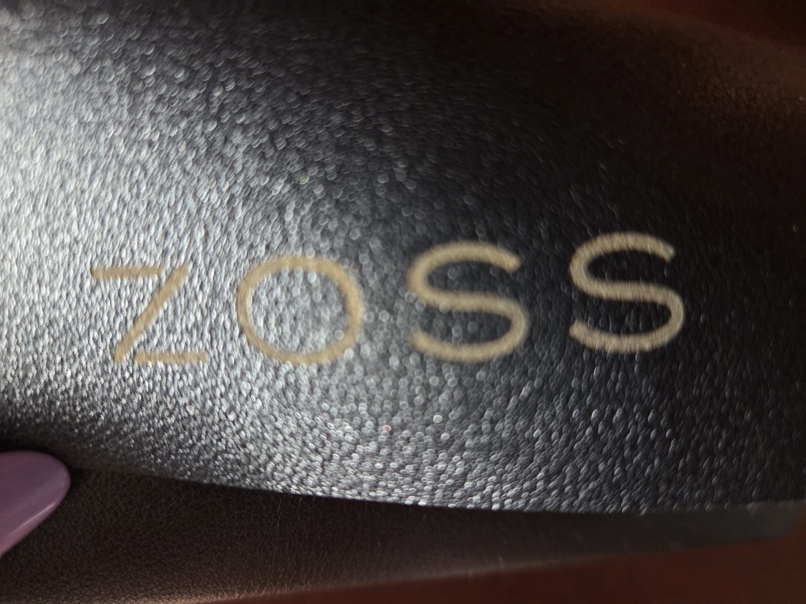 Zoss